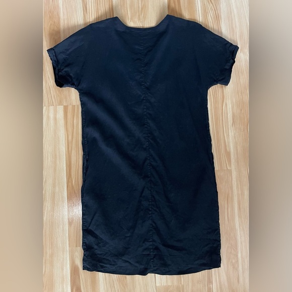 Theory Slit Front Linen Blend Shift Dress - Mini, Black - Size 4 - Picture 6 of 13